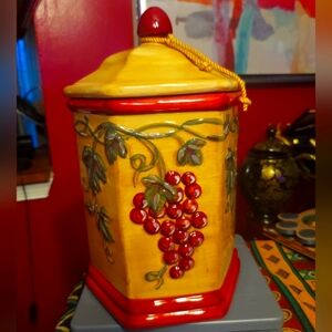 Nonni's Tuscan Grapes Ceramic Biscotti Cookie Jar
